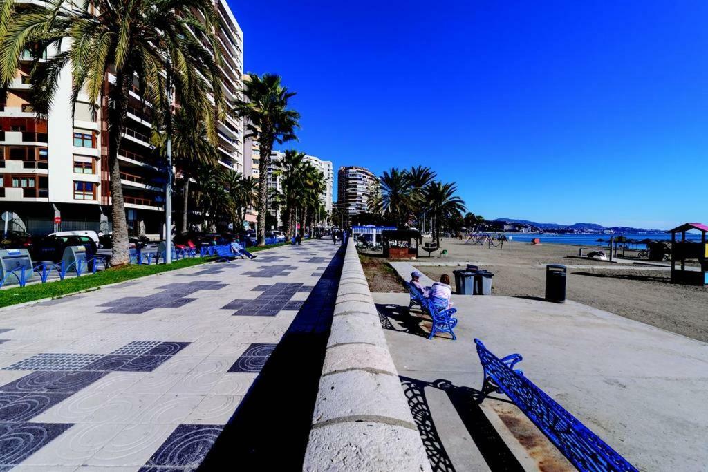 Malaga Beach Apartment エクステリア 写真