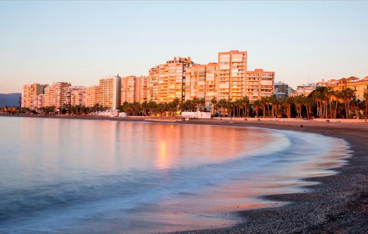 Malaga Beach Apartment エクステリア 写真